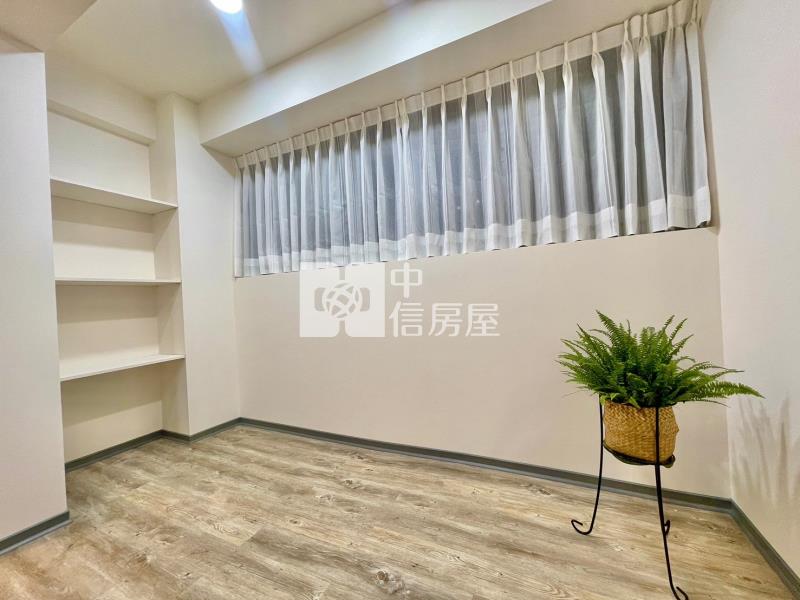 太子國際村景觀漂亮兩房房屋室內格局與周邊環境