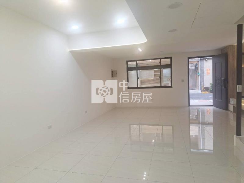 平鎮獅子林整新透天房屋室內格局與周邊環境