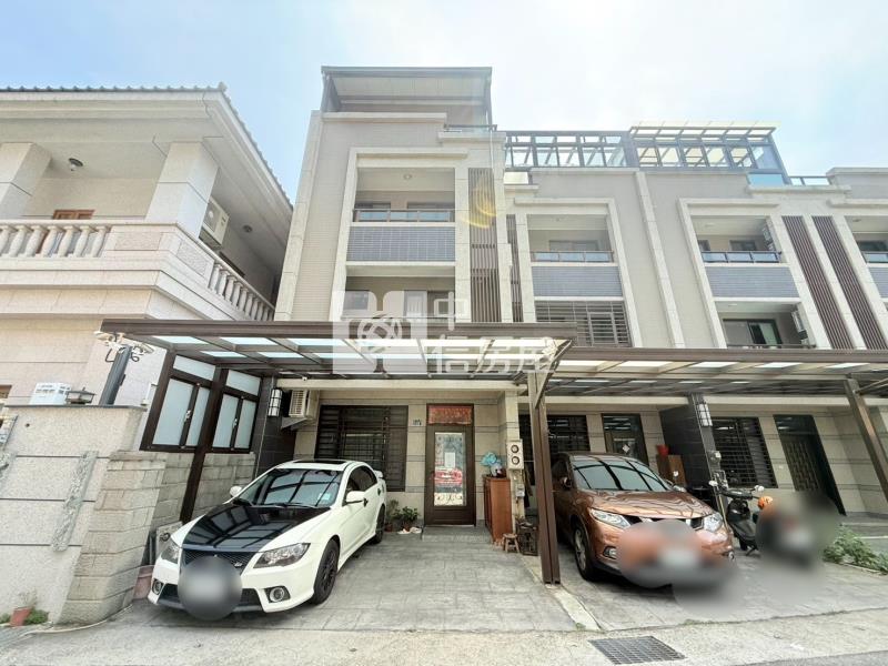 中正帝苑前庭雙車別墅房屋室內格局與周邊環境