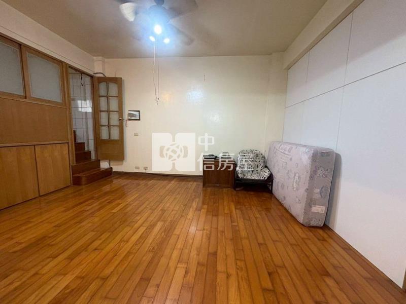(A)楊梅高中大地坪透天(中信卓越團隊)房屋室內格局與周邊環境