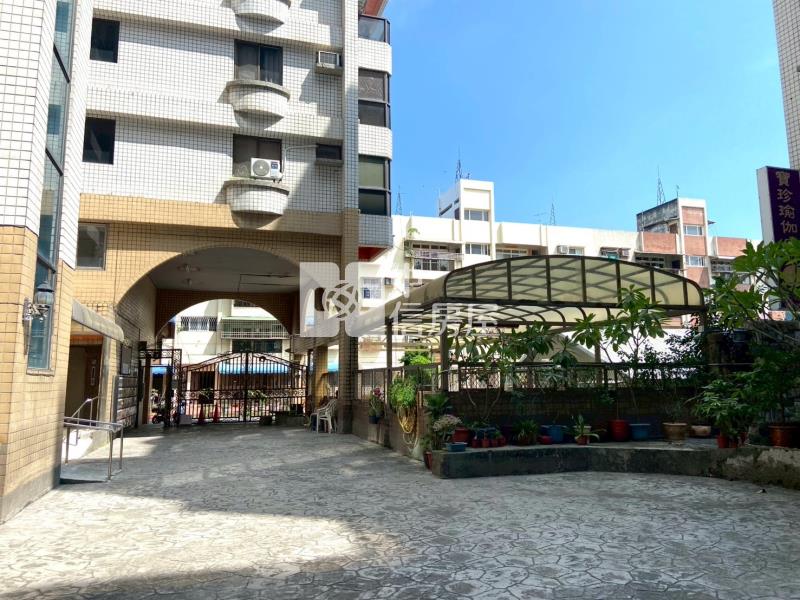 豪景高樓層美3房+平車房屋室內格局與周邊環境