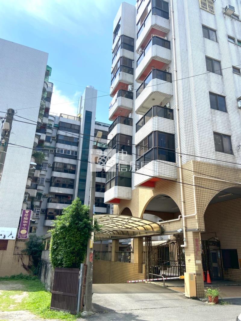 豪景高樓層美3房+平車房屋室內格局與周邊環境