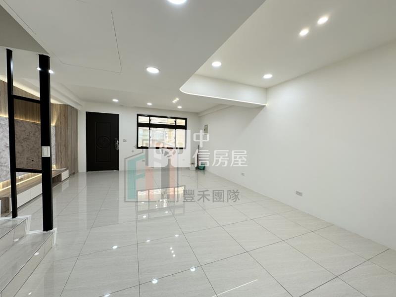 【豐禾】金陵路整新美透天A房屋室內格局與周邊環境