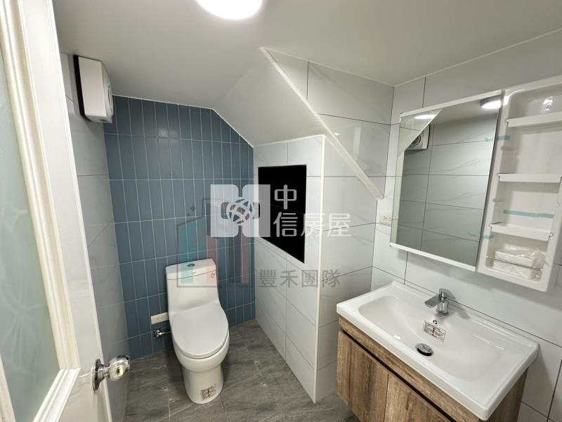 【豐禾】金陵路整新美透天A房屋室內格局與周邊環境