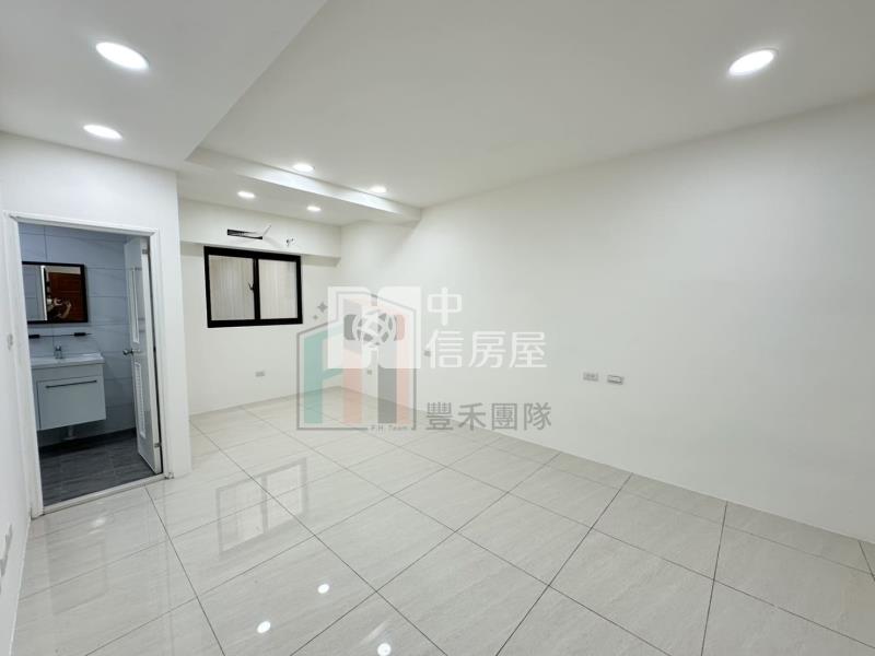 【豐禾】金陵路整新美透天B房屋室內格局與周邊環境