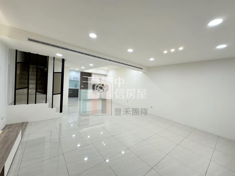 【豐禾】金陵路整新美透天B房屋室內格局與周邊環境