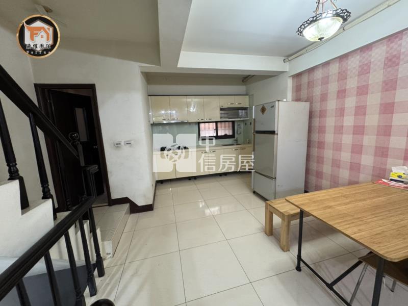 南勢-傳家寶稀有花園美墅房屋室內格局與周邊環境