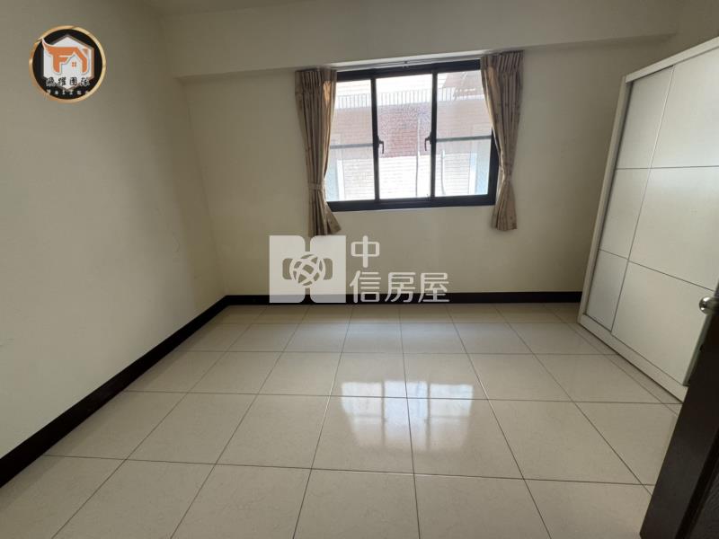 南勢-傳家寶稀有花園美墅房屋室內格局與周邊環境