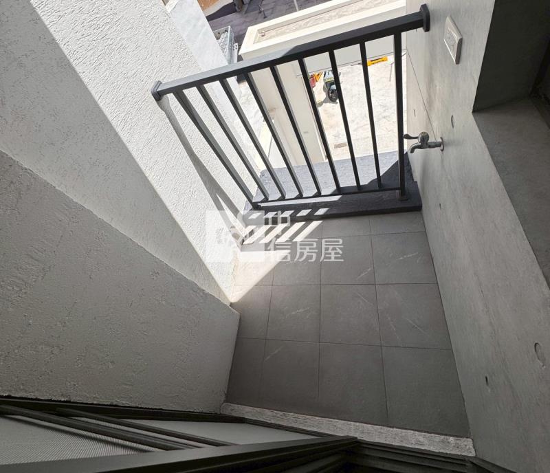 旭日大展全新電梯車墅A房屋室內格局與周邊環境