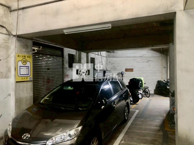 杭州四街車位套房房屋室內格局與周邊環境