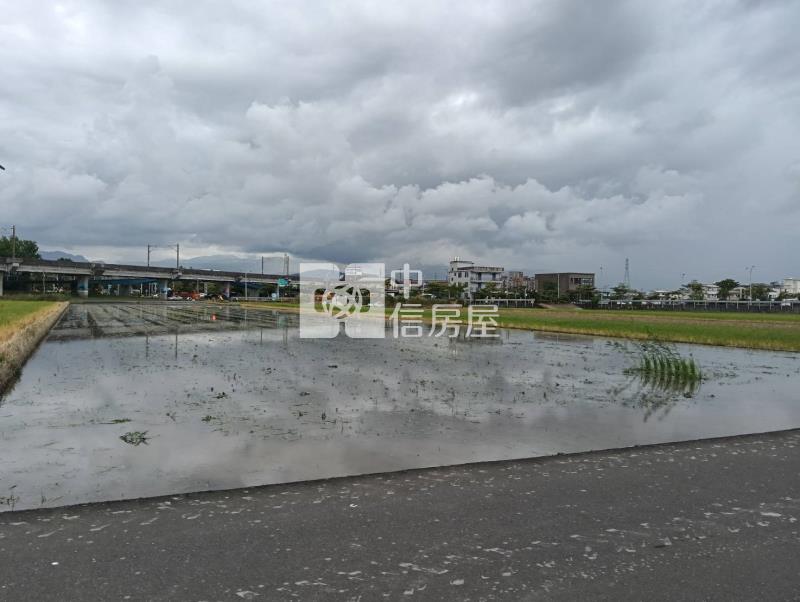 高鐵預定區內增值農地房屋室內格局與周邊環境