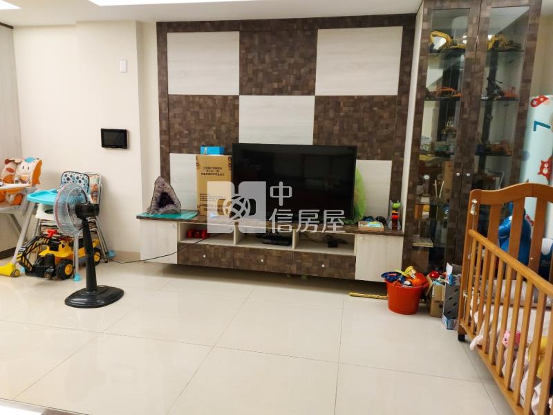 【奔馳】友禪電梯別墅房屋室內格局與周邊環境