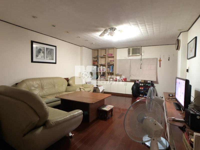 專簽科博館健身公寓房屋室內格局與周邊環境