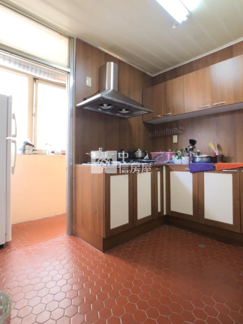 專簽科博館健身公寓房屋室內格局與周邊環境