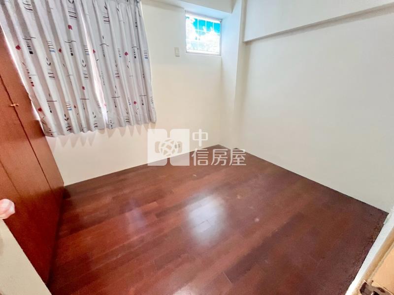 薪家坡3+1房低樓層美宅房屋室內格局與周邊環境