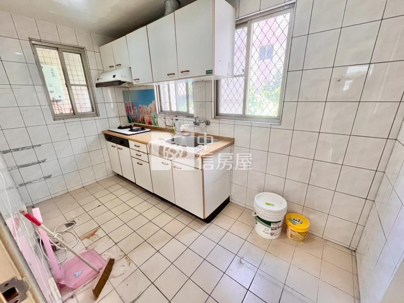 薪家坡3+1房低樓層美宅房屋室內格局與周邊環境