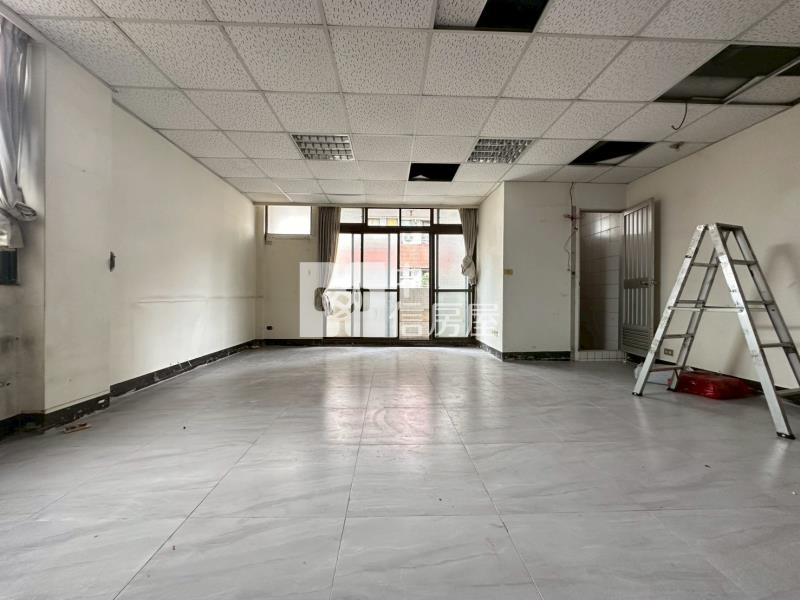 南屯東興路三角窗角店房屋室內格局與周邊環境