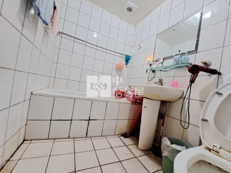 B218宜蘭市潘彼得社區華廈房屋室內格局與周邊環境