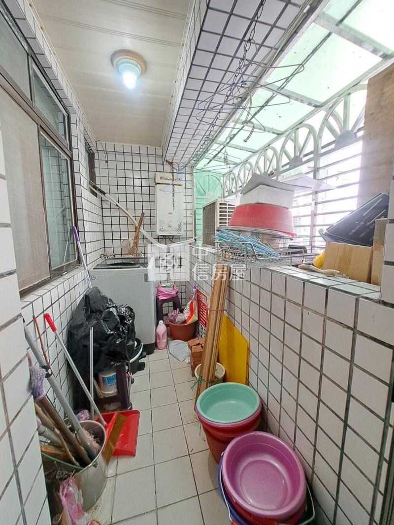 B218宜蘭市潘彼得社區華廈房屋室內格局與周邊環境