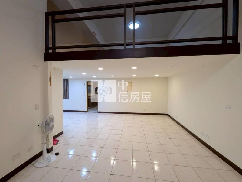 夏威夷區一樓一房車房屋室內格局與周邊環境