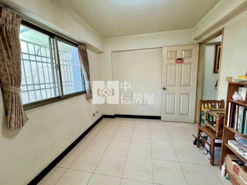 太平活路輕屋齡美墅房屋室內格局與周邊環境