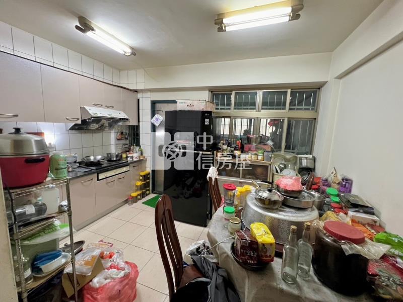 太平活路輕屋齡美墅房屋室內格局與周邊環境