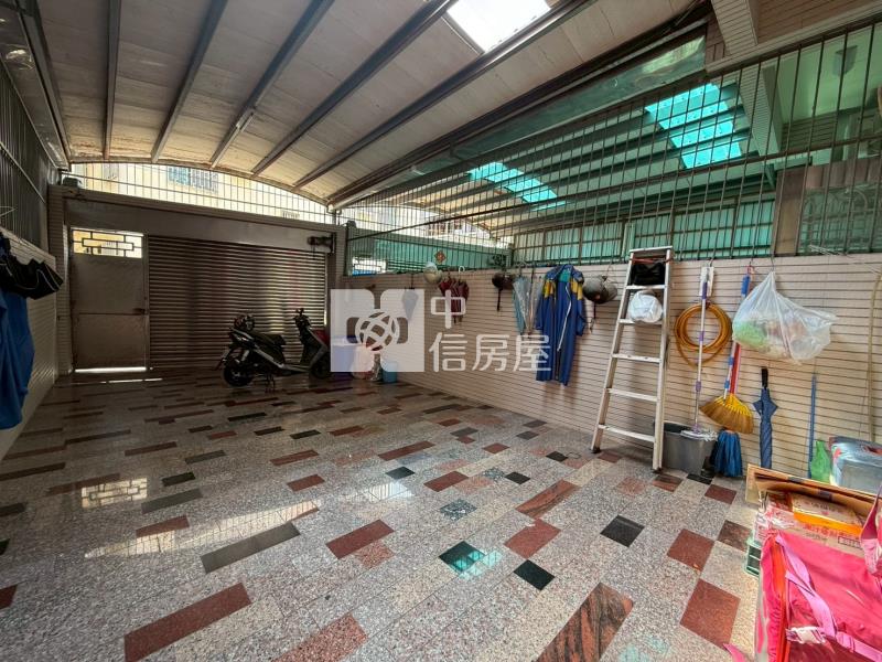 新市市心34大地坪透天房屋室內格局與周邊環境