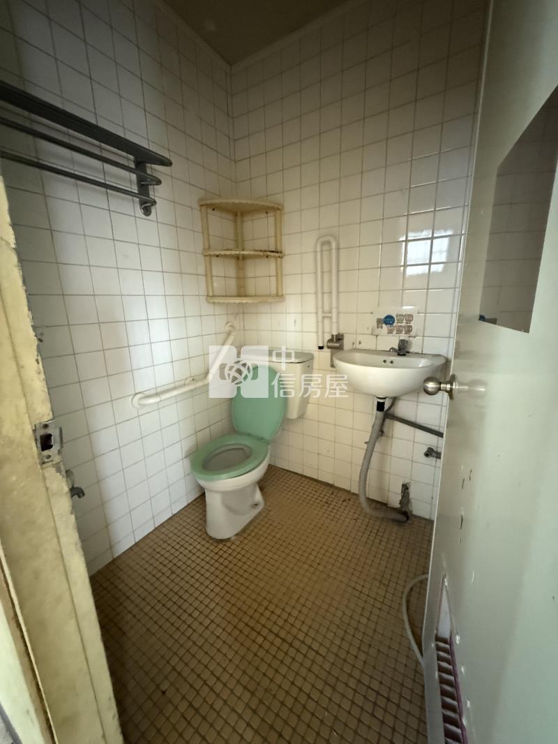 桃園市府旁稀有多套集合住宅房屋室內格局與周邊環境