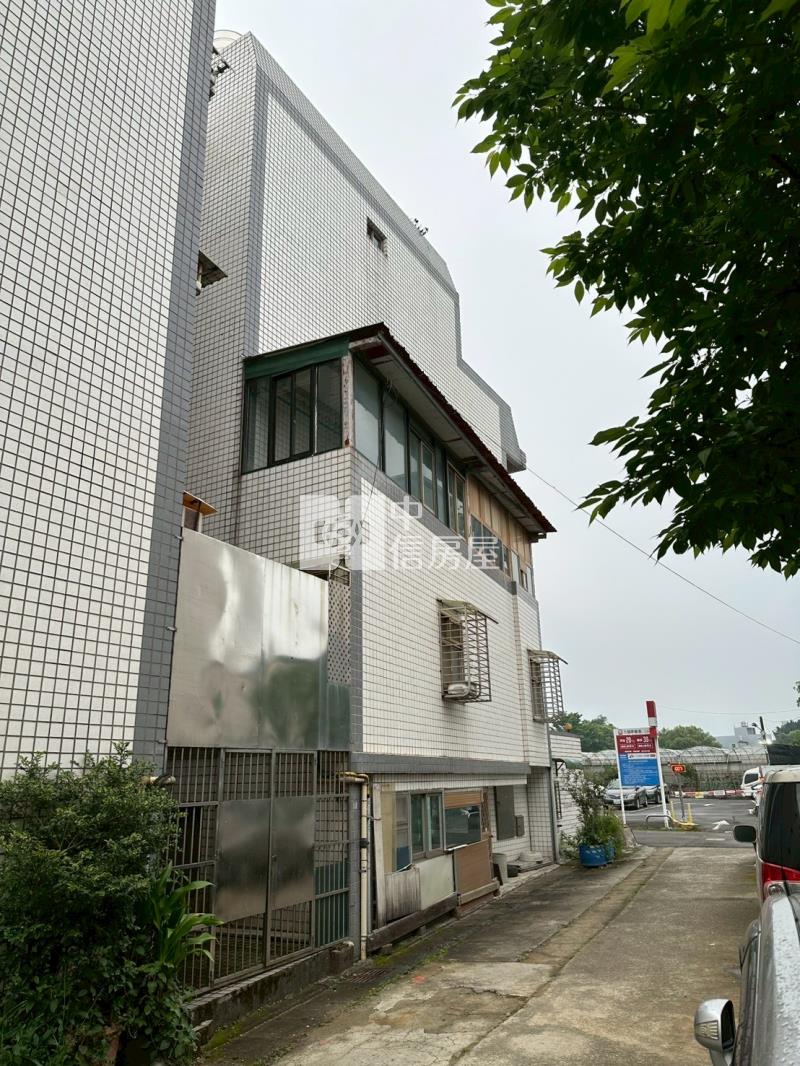 八德文昌邊間透天厝房屋室內格局與周邊環境