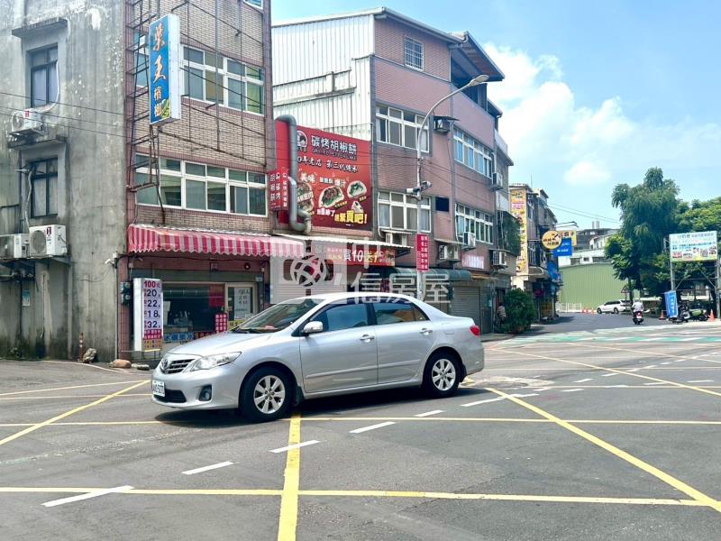 平鎮國民運動中心透天(店面)房屋室內格局與周邊環境