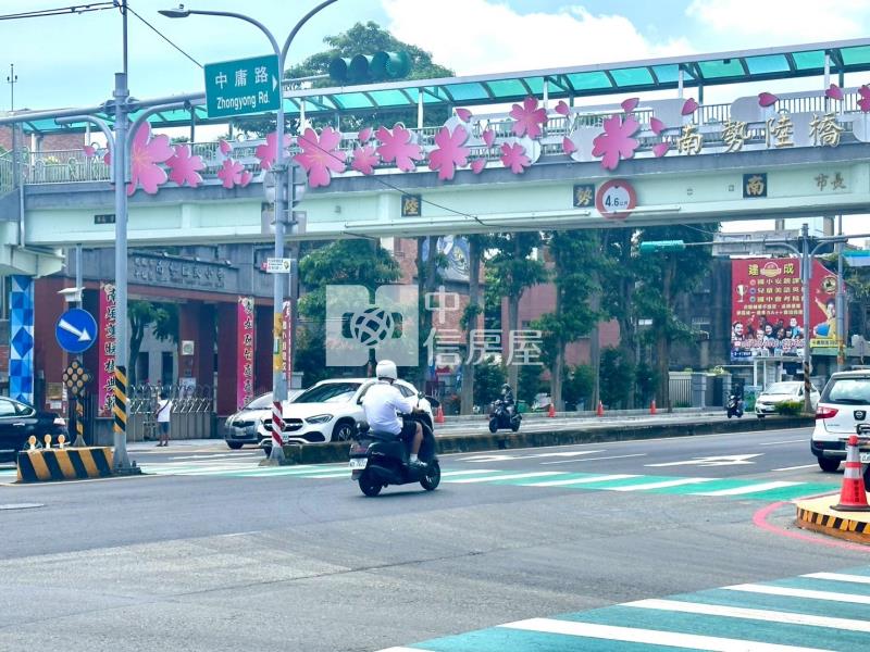 平鎮國民運動中心透天(店面)房屋室內格局與周邊環境