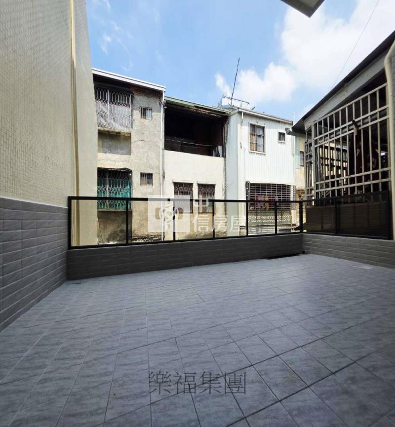 近澄清醫院塗城商圈全新整理美透天房屋室內格局與周邊環境