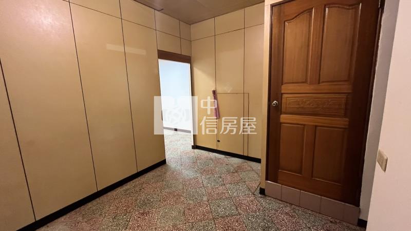 八德低總價活巷透天房屋室內格局與周邊環境