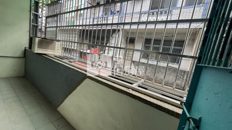 八德低總價活巷透天房屋室內格局與周邊環境