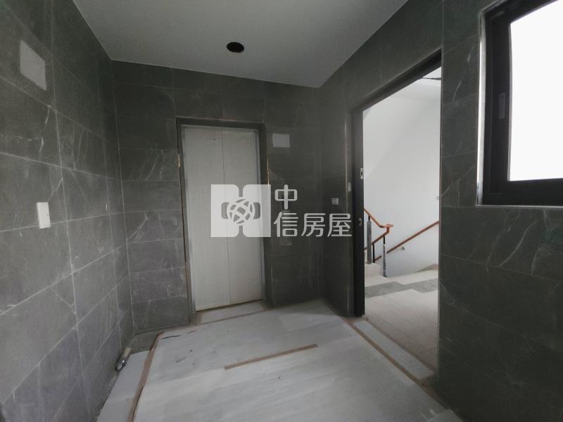 屏東縣政府華廈房屋室內格局與周邊環境