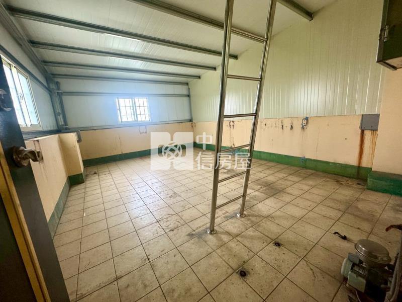 斗南新庄輕屋齡別墅房屋室內格局與周邊環境