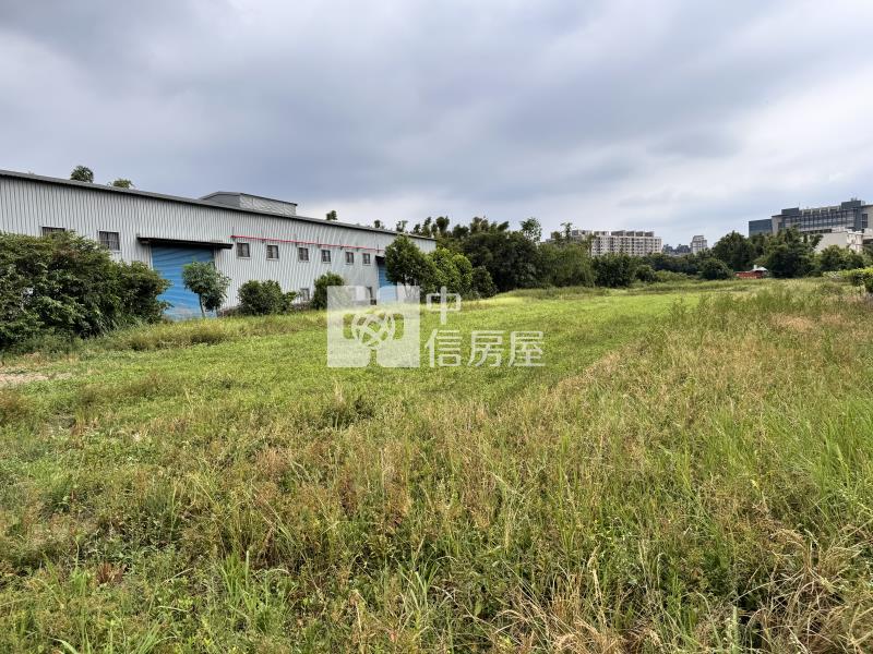 平鎮近新光路方正都內農房屋室內格局與周邊環境