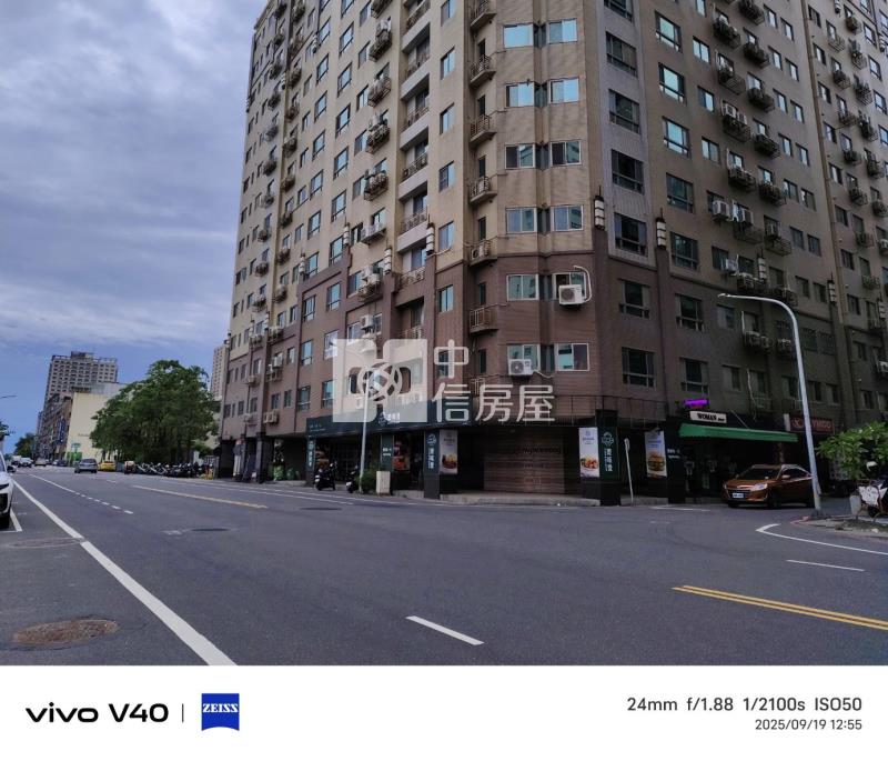 閱讀左岸值得投資的金店面房屋室內格局與周邊環境