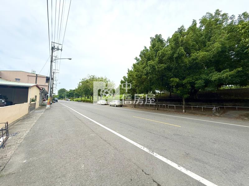 里港正鬧區小建地房屋室內格局與周邊環境
