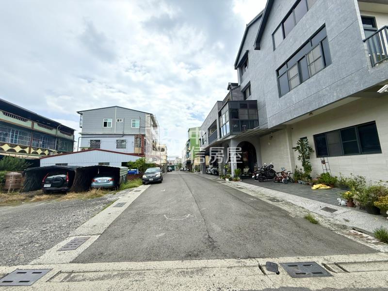 里港正鬧區小建地房屋室內格局與周邊環境