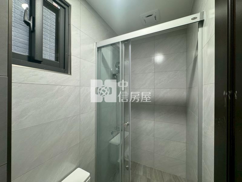 十期三字頭全新電梯別墅A房屋室內格局與周邊環境