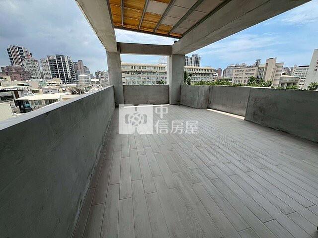 高科大大昌商圈全新電梯收租透天房屋室內格局與周邊環境