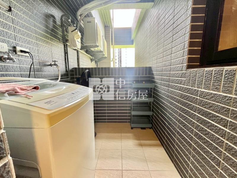 聚佳捷作樹梢三房平車房屋室內格局與周邊環境