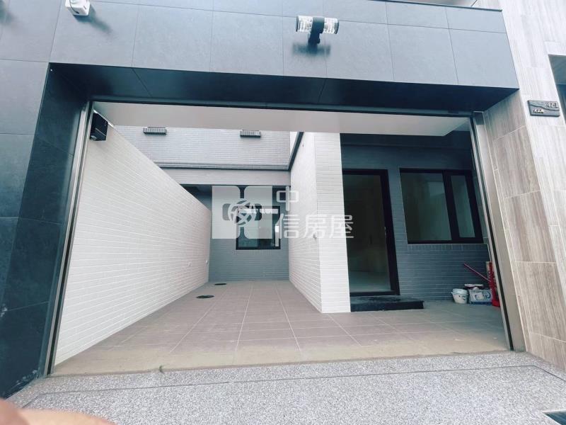 南科首選全新4套房車墅房屋室內格局與周邊環境
