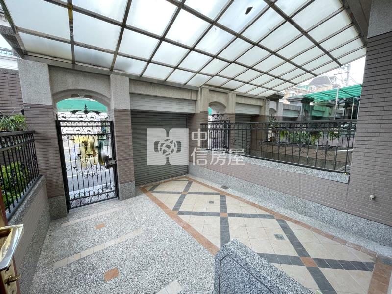 潭子矽品震後12米路別墅房屋室內格局與周邊環境