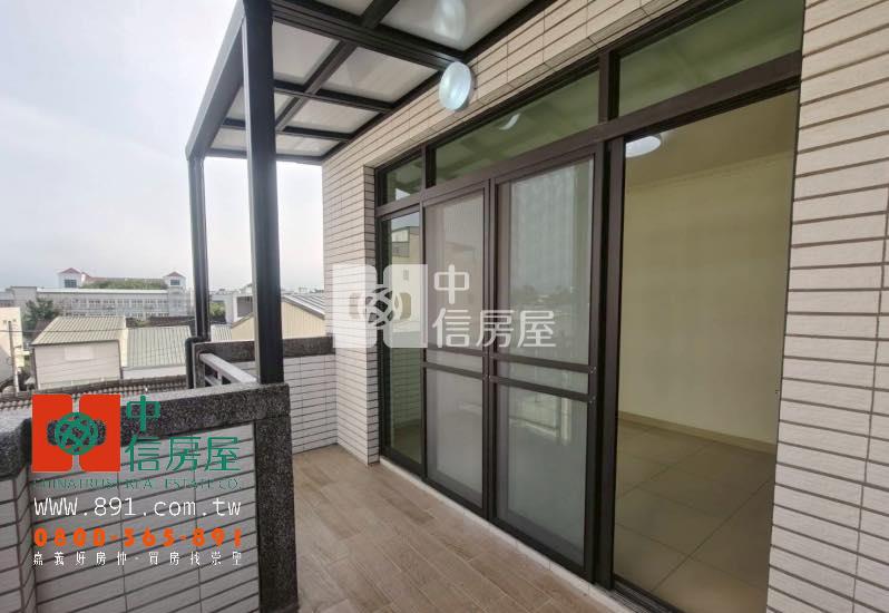 斗南僑真國小車庫別墅房屋室內格局與周邊環境