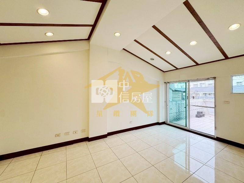 【星鑽】冠鼎建設前庭後院5房透天別墅+雙車位房屋室內格局與周邊環境