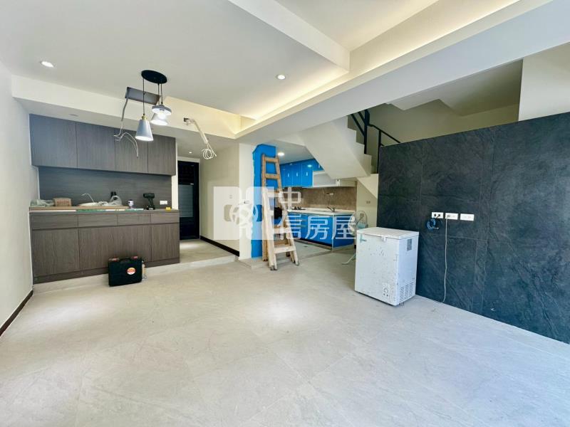 新屋超優質3套房透天房屋室內格局與周邊環境