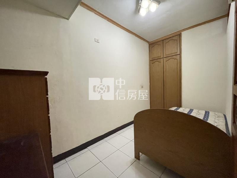 迴龍捷運站2樓公寓房屋室內格局與周邊環境