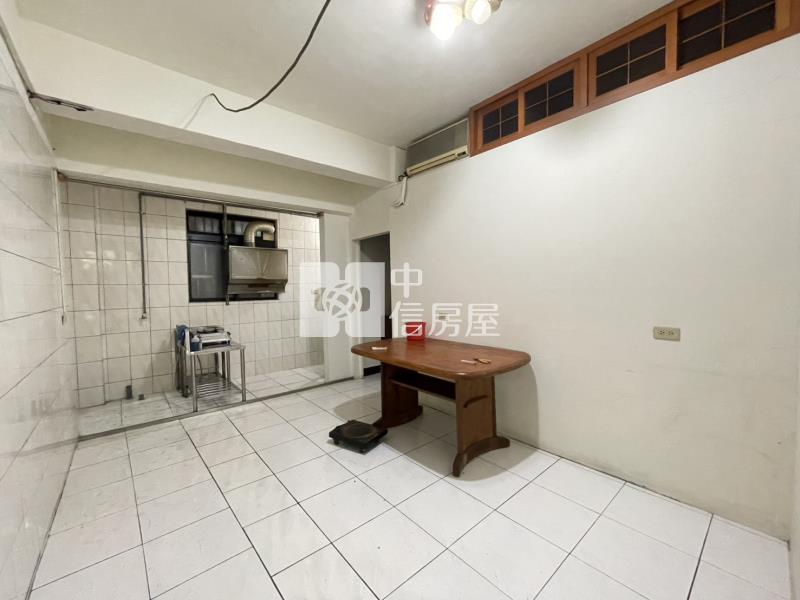 迴龍捷運站2樓公寓房屋室內格局與周邊環境